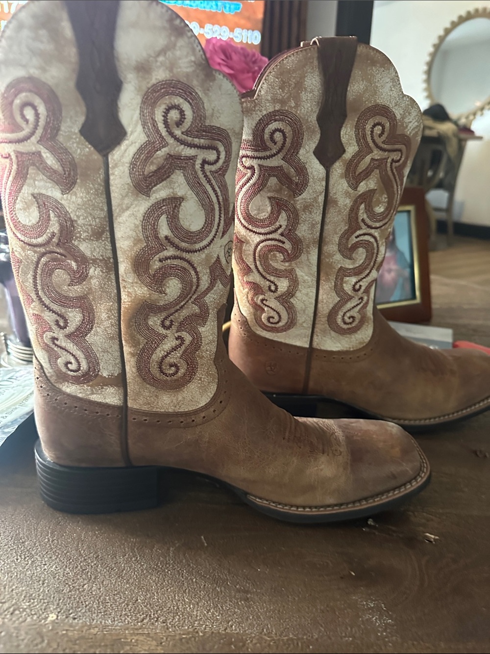 Ariat Women's Quickdraw Western Boots Sz 10B